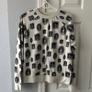 Disney Haunted Mansion Cream Crewneck Sweatshirt with Portrait Print sz M